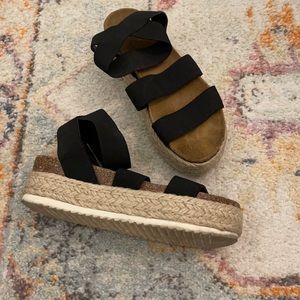 Steve Madden platform shoes